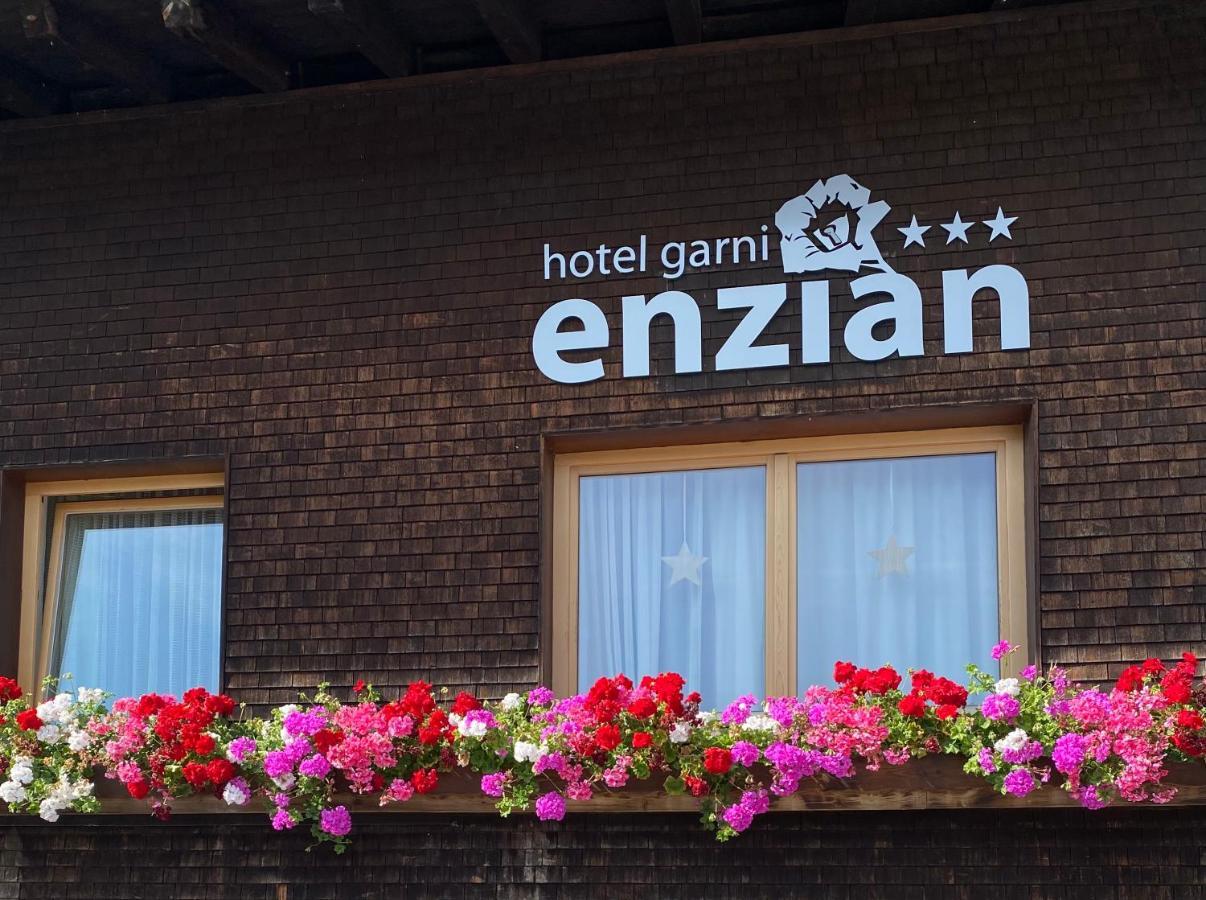 Hotel Garni Enzian Damuels Exterior photo