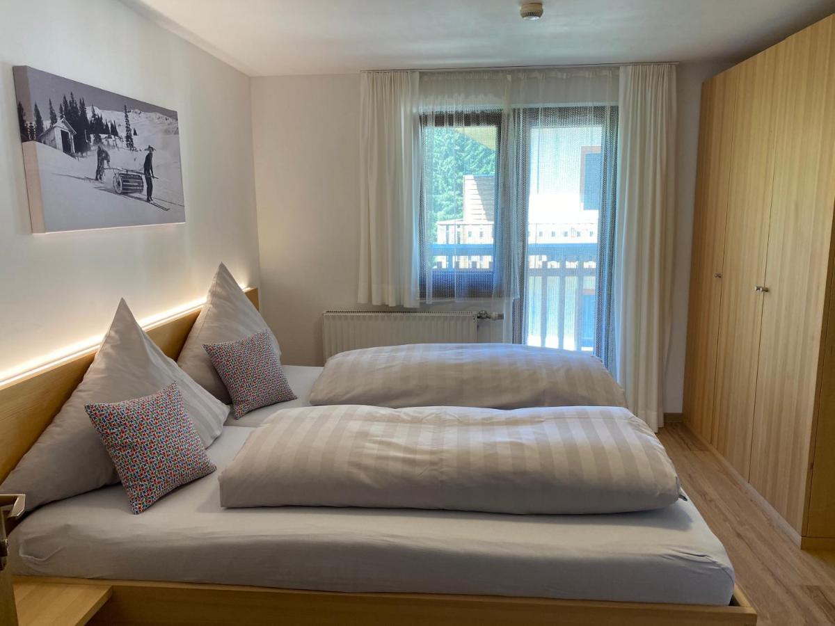 Hotel Garni Enzian Damuels Exterior photo