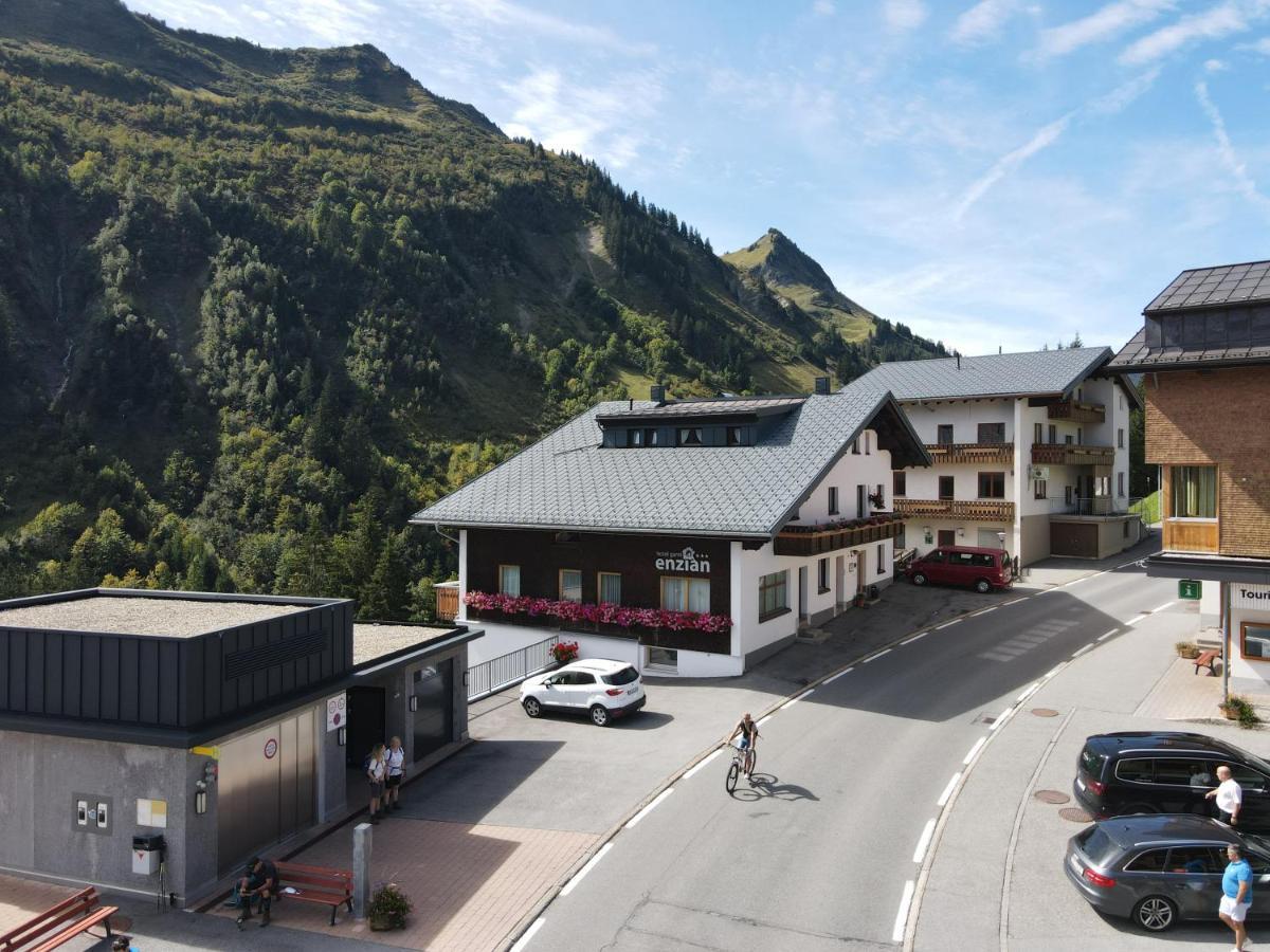 Hotel Garni Enzian Damuels Exterior photo